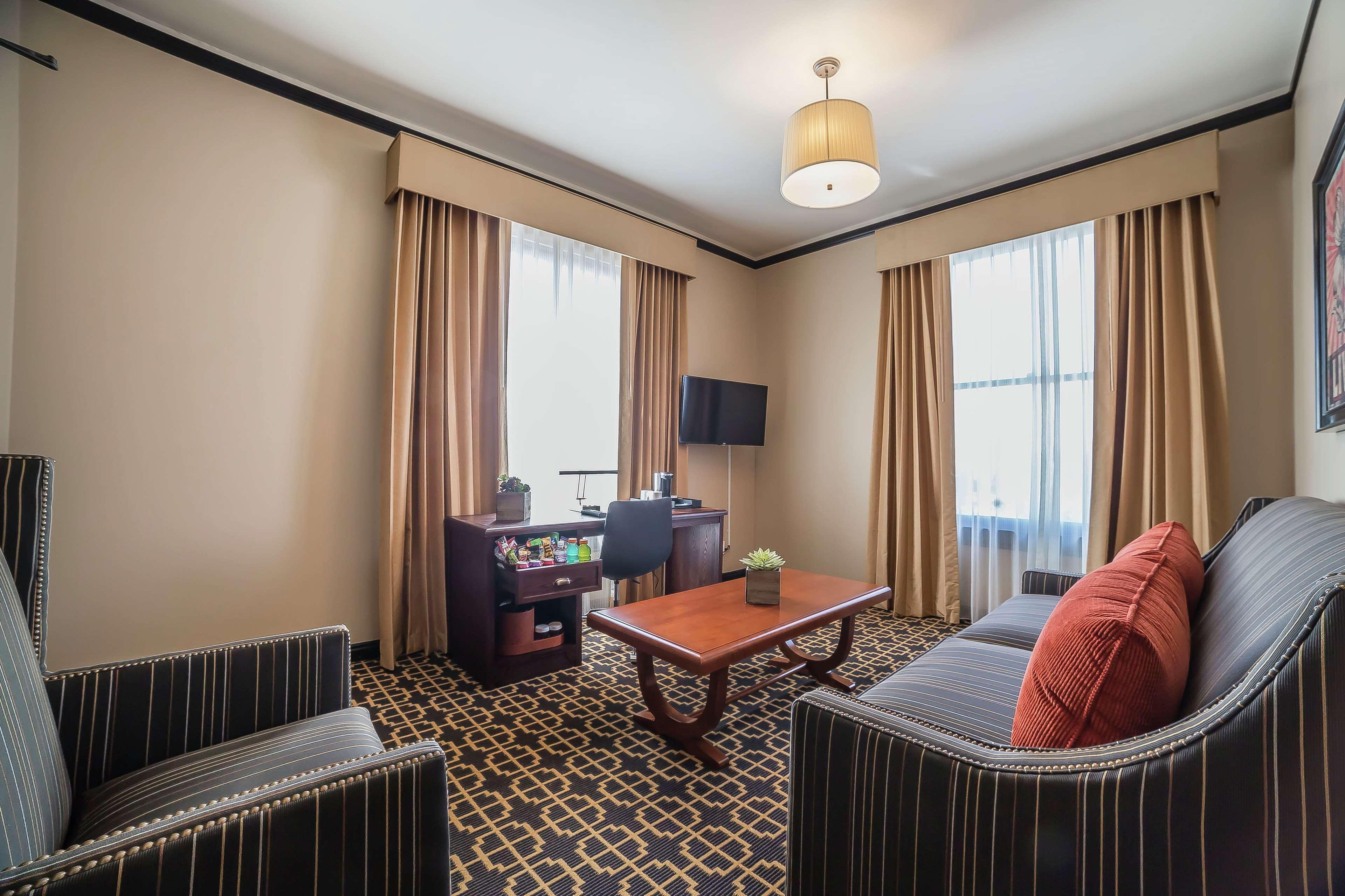 เดอะ เพียรี ซอลต์เลคซิตี้ ดาวน์ทาวน์ แทเพสทรี คอลเลคชั่น บาย ฮิลตัน Hotel ภายนอก รูปภาพ