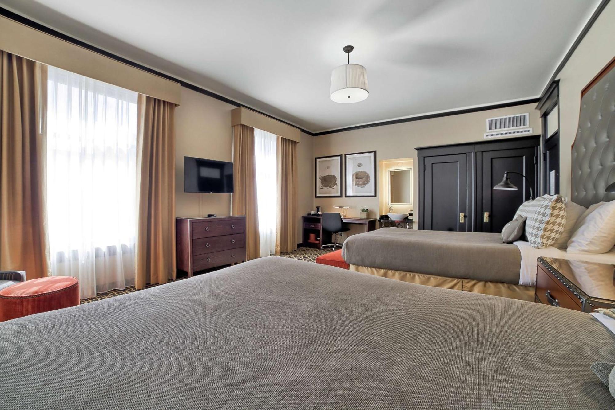 เดอะ เพียรี ซอลต์เลคซิตี้ ดาวน์ทาวน์ แทเพสทรี คอลเลคชั่น บาย ฮิลตัน Hotel ภายนอก รูปภาพ