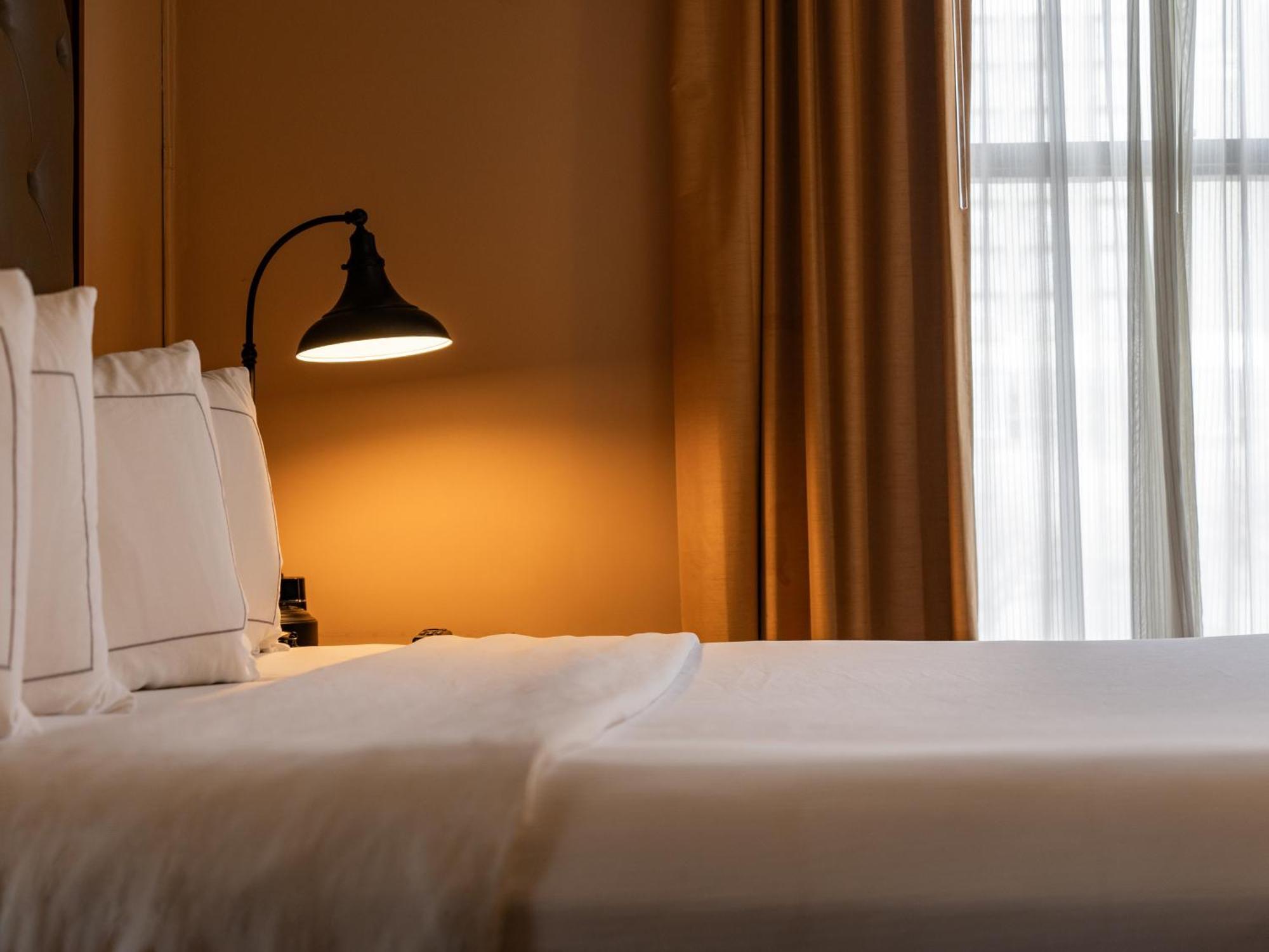 เดอะ เพียรี ซอลต์เลคซิตี้ ดาวน์ทาวน์ แทเพสทรี คอลเลคชั่น บาย ฮิลตัน Hotel ภายนอก รูปภาพ