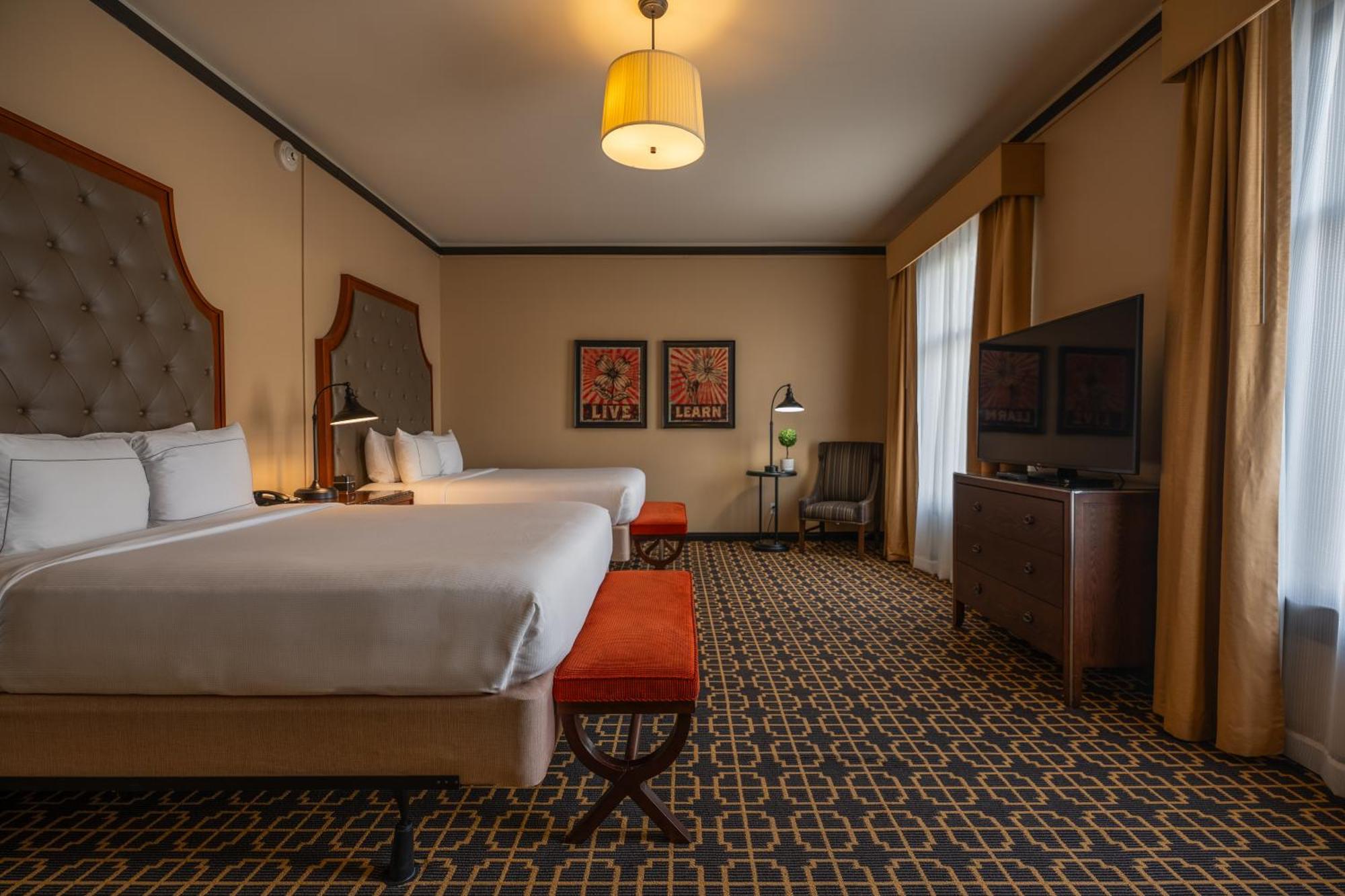 เดอะ เพียรี ซอลต์เลคซิตี้ ดาวน์ทาวน์ แทเพสทรี คอลเลคชั่น บาย ฮิลตัน Hotel ภายนอก รูปภาพ
